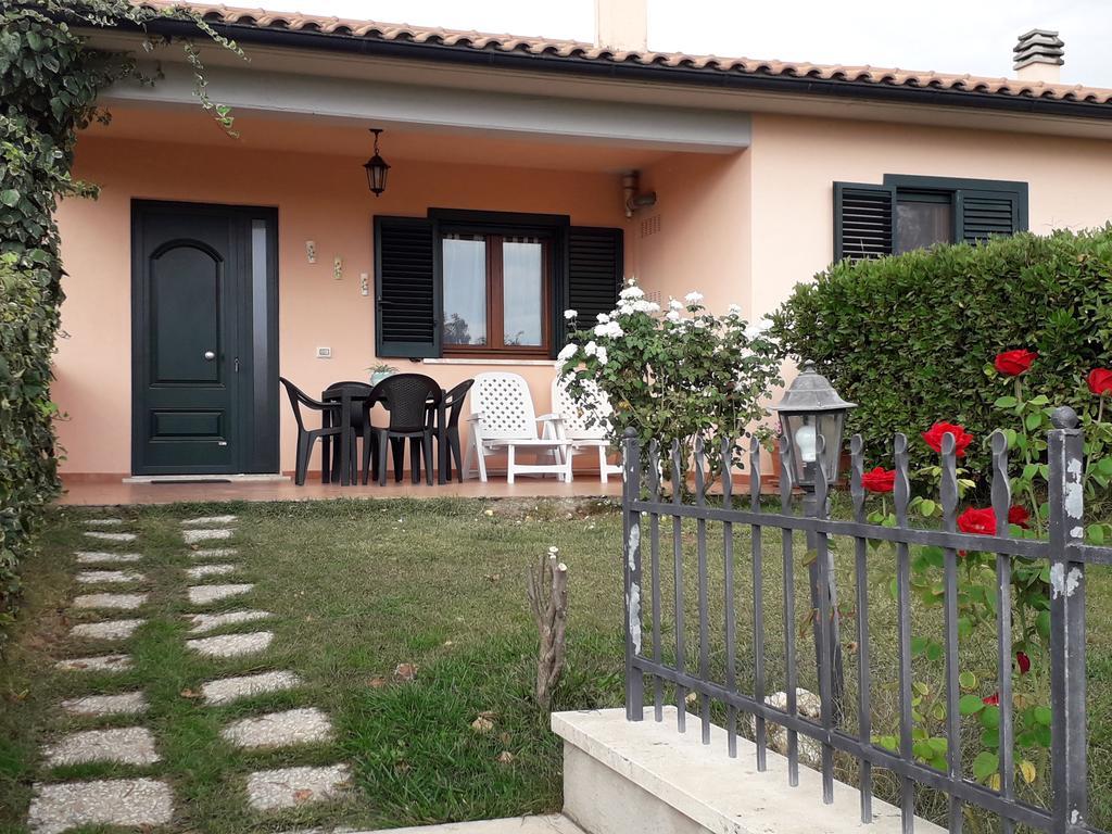 Residence Ai Campi Da Golf Сатурнія Екстер'єр фото