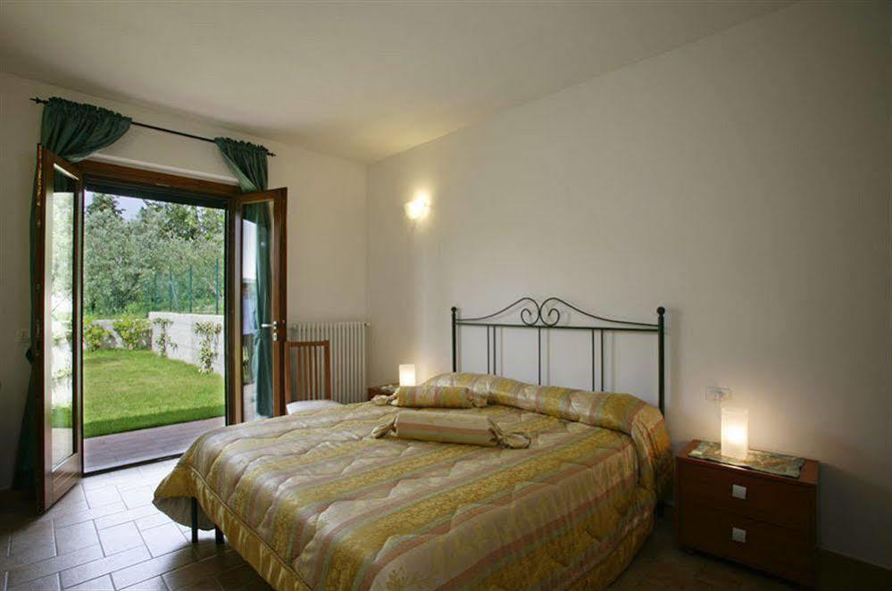 Residence Ai Campi Da Golf Сатурнія Екстер'єр фото